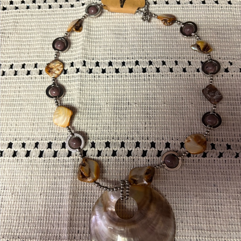 Bambu Boho Statement Necklace Mother of Pearl She’ll Pendant NWT
